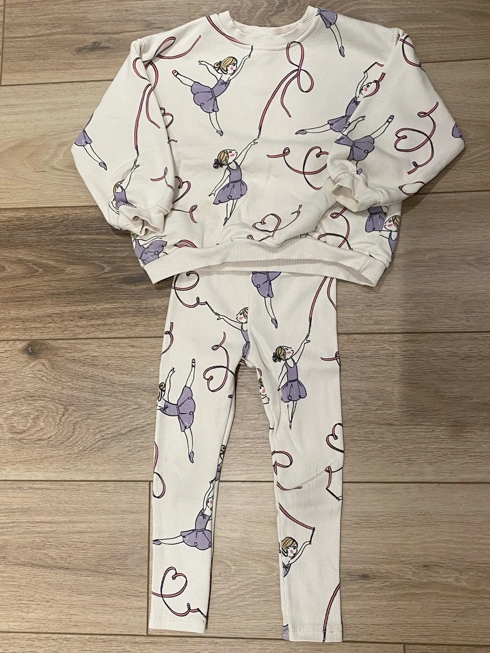 Zara Cream Kids Sweatshirt